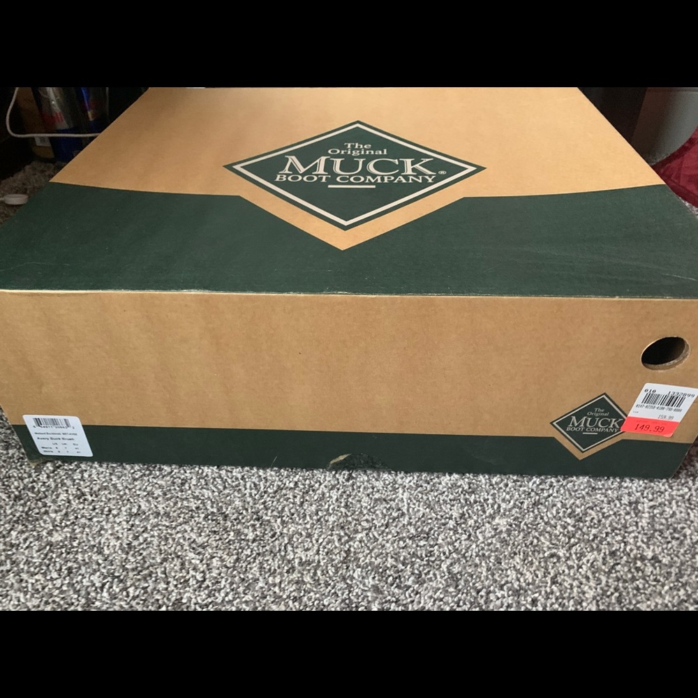 Muck boots